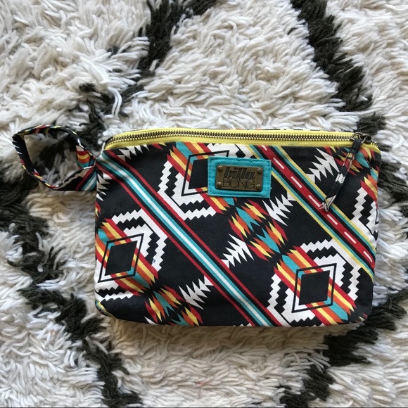 Billabong Handbags - Billabong Navajo pouch
